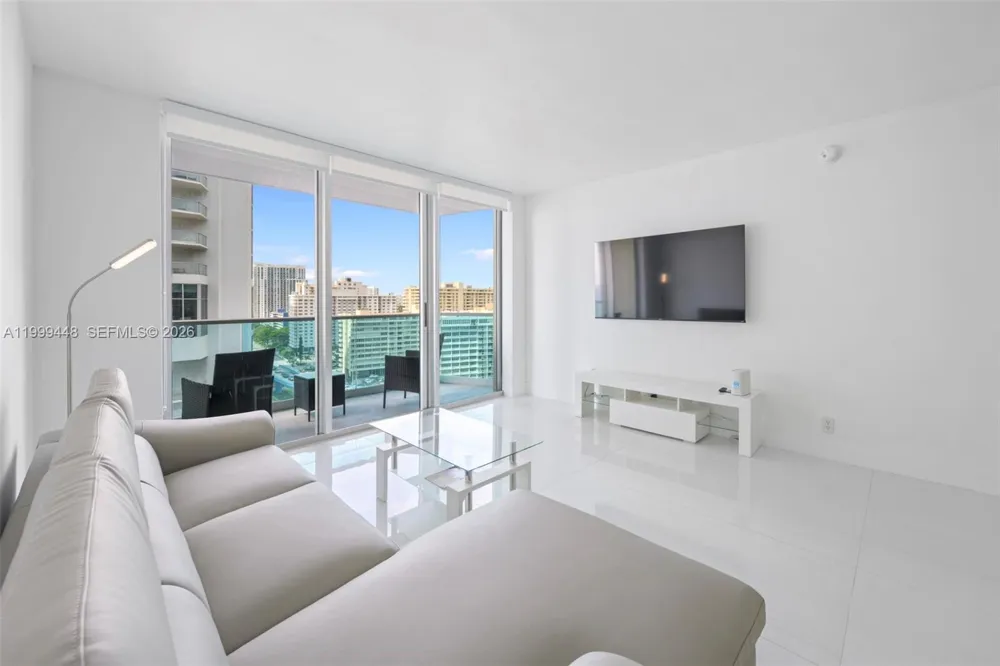 4001 S Ocean Dr #15B Hollywood, FL 33019
