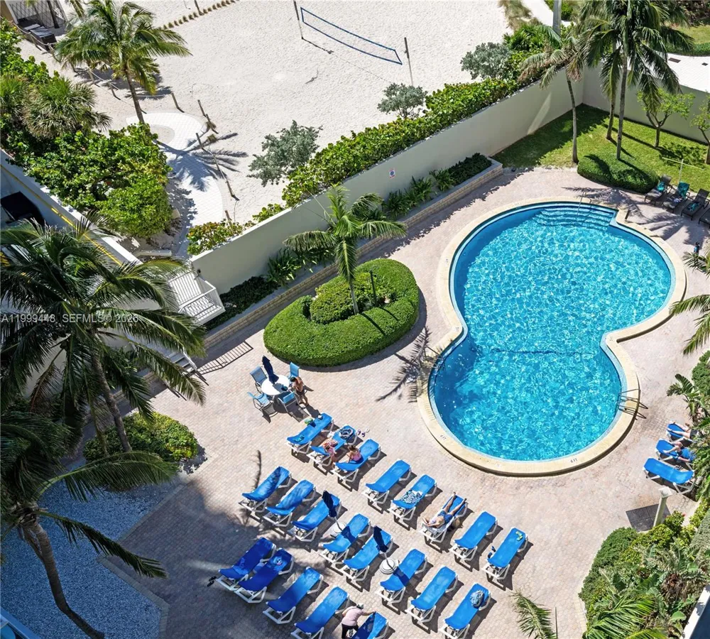 4001 S Ocean Dr #15B Hollywood, FL 33019