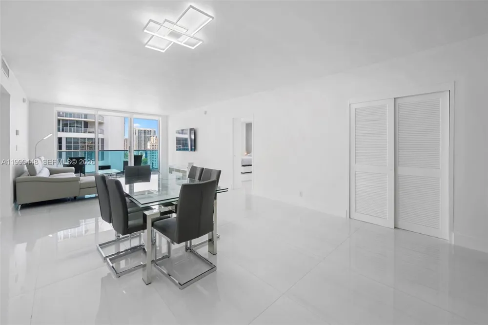 4001 S Ocean Dr #15B Hollywood, FL 33019