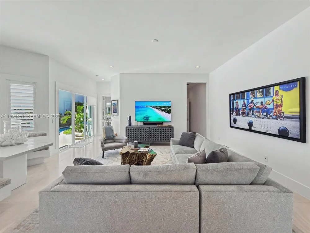 13689 Deering Bay Dr Coral Gables, FL 33158