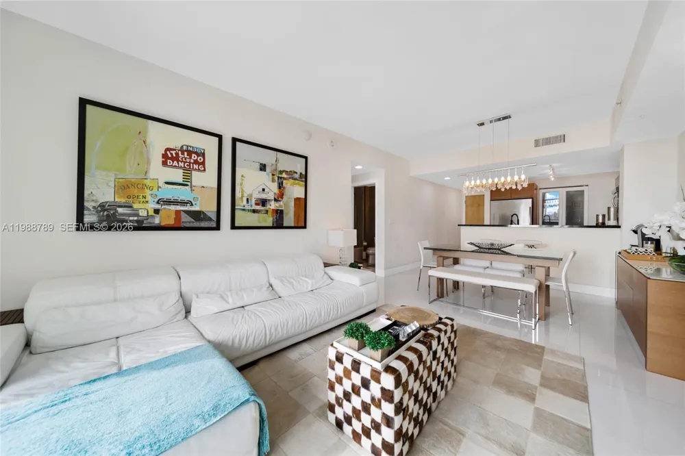 253 NE 2nd St #1109 Miami, FL 33132