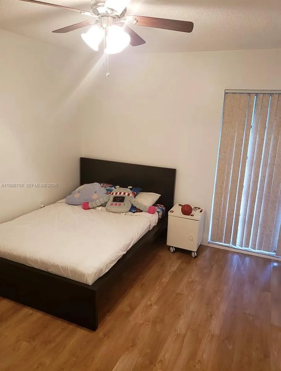 3301 Raleigh St #4A Hollywood, FL 33021