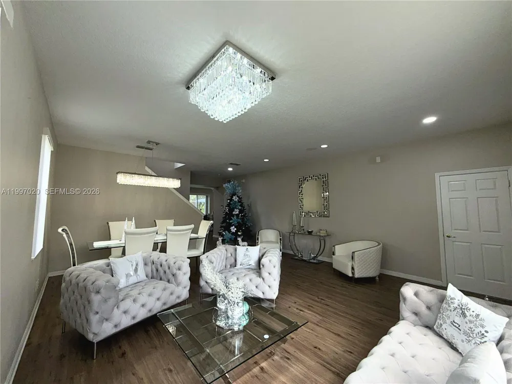 233 Aldridge Ln Davenport, FL 33897