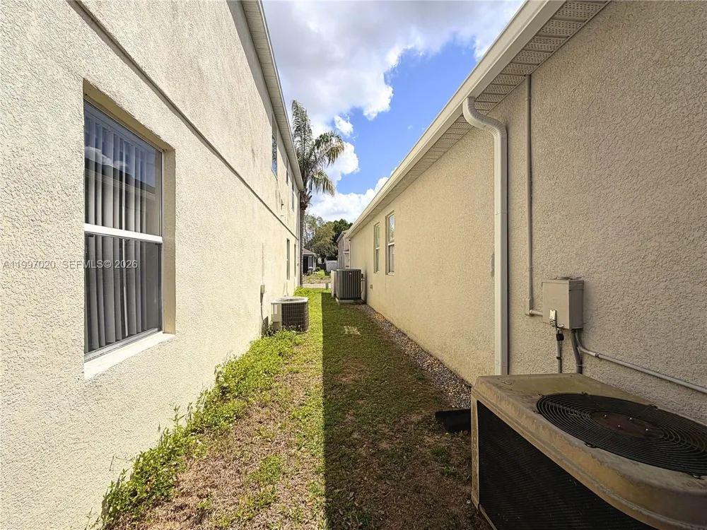 233 Aldridge Ln Davenport, FL 33897