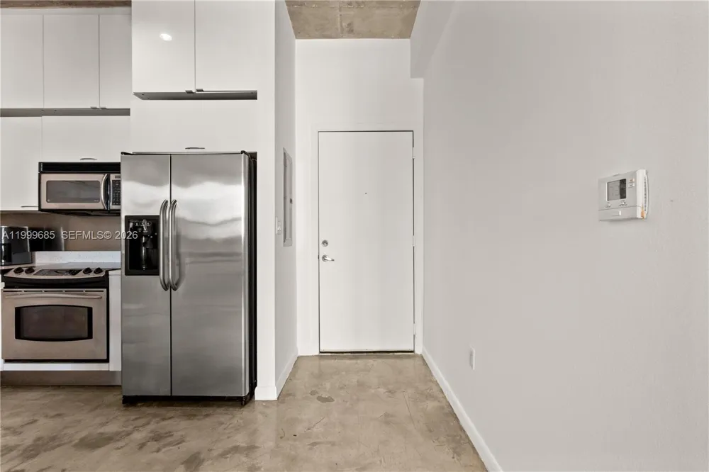 234 NE 3rd St #1704 Miami, FL 33132