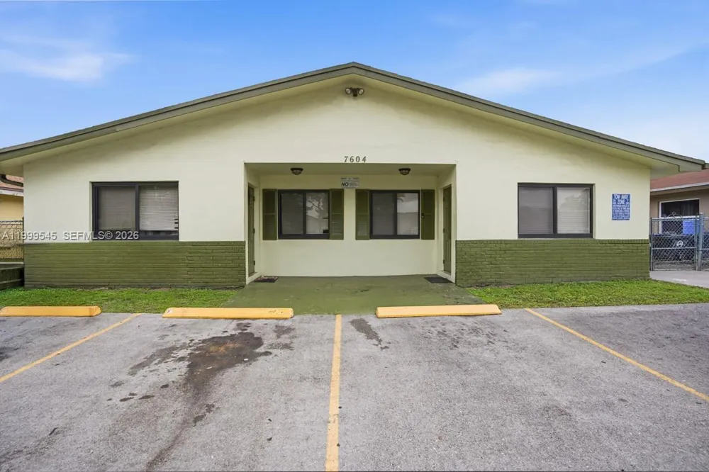 7604 SW SW 10th Ct #2 North Lauderdale, FL 33068