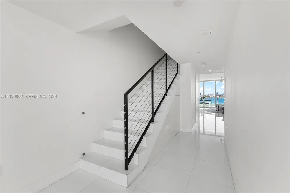 7935 East Dr #803 North Bay Village, FL 33141