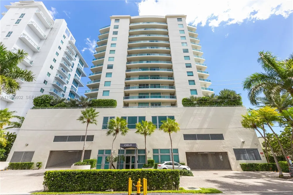 7935 East Dr #803 North Bay Village, FL 33141