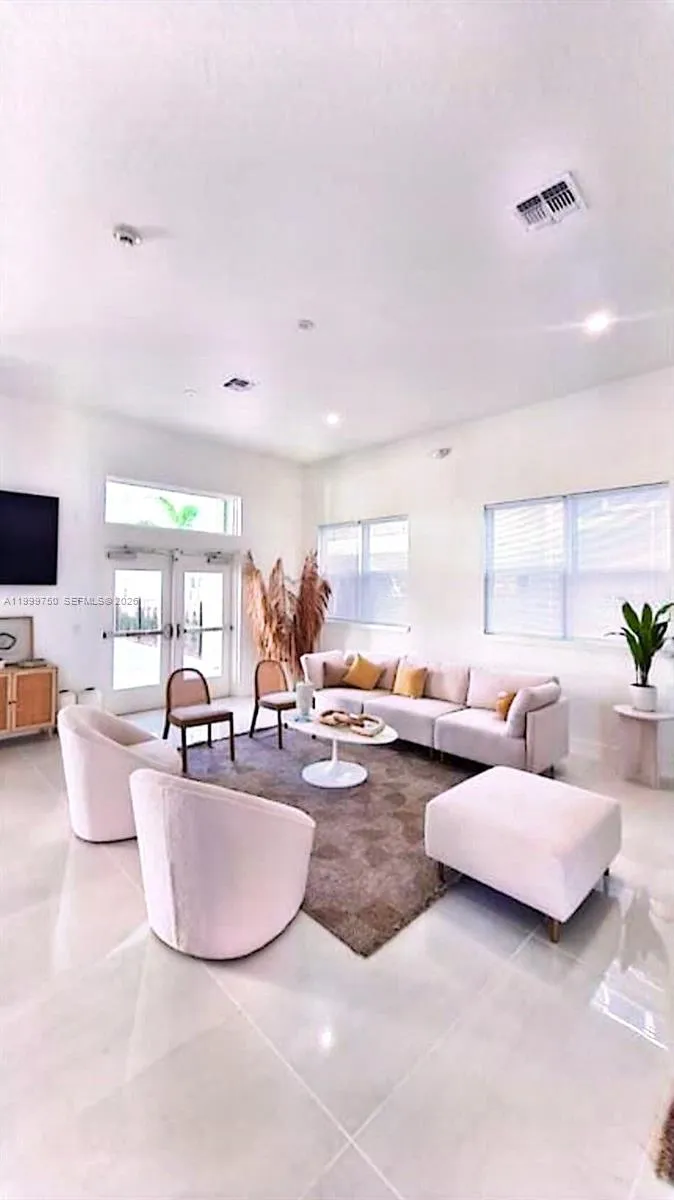 1230 southstation #205 Orlando, FL 32809