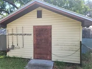 1104 Gulf St Moore Haven, FL 33471