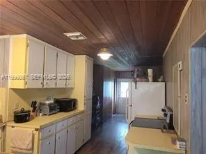 1104 Gulf St Moore Haven, FL 33471