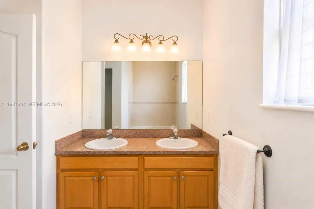 166 Pine Cone Ave Clewiston, FL 33440