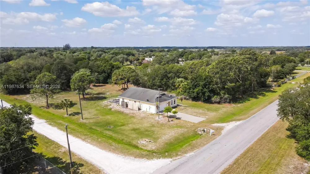 166 Pine Cone Ave Clewiston, FL 33440