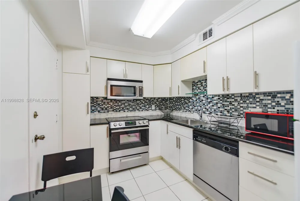 1965 S Ocean Dr #14D Hallandale Beach, FL 33009