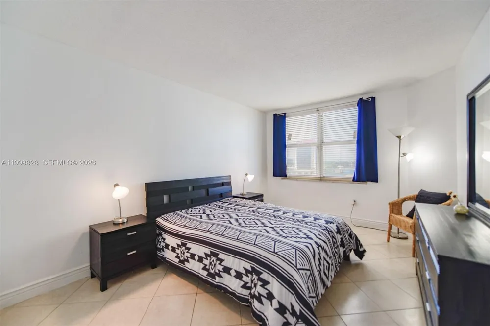 1965 S Ocean Dr #14D Hallandale Beach, FL 33009