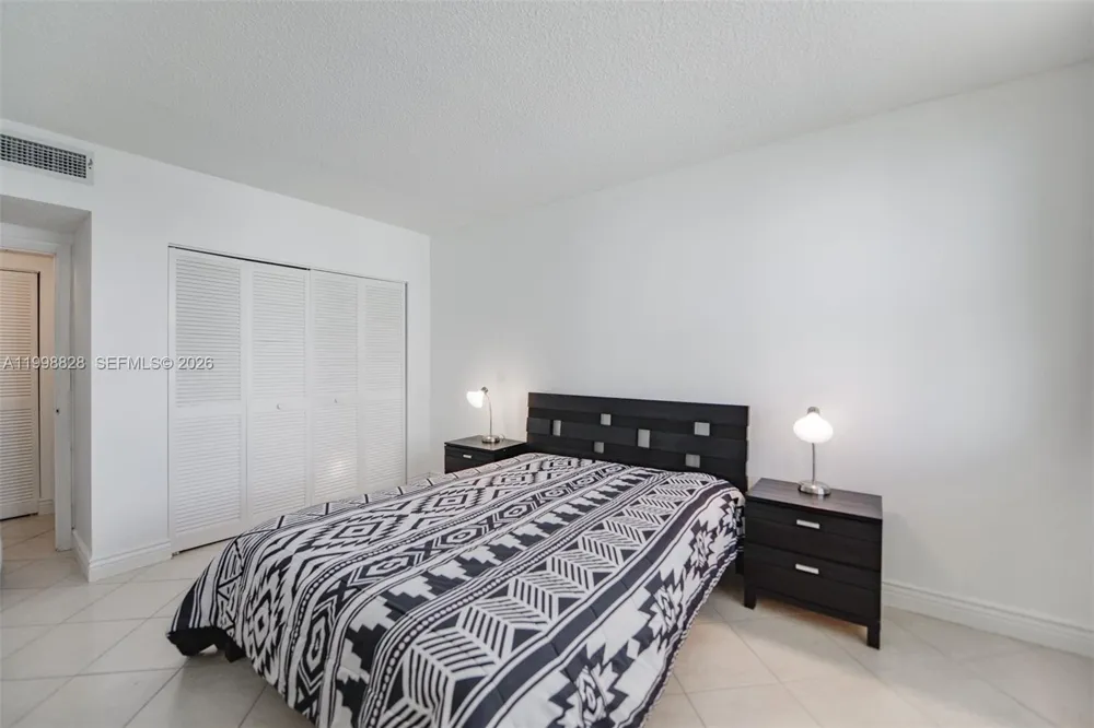 1965 S Ocean Dr #14D Hallandale Beach, FL 33009