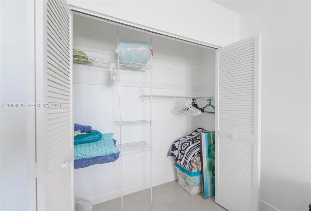 1965 S Ocean Dr #14D Hallandale Beach, FL 33009