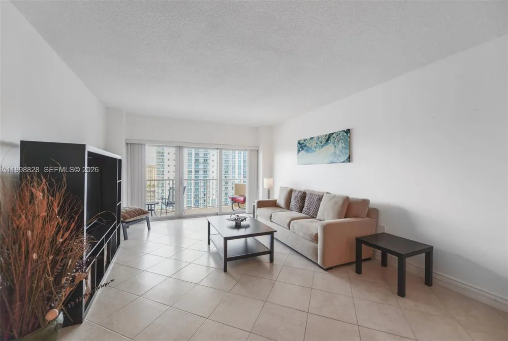 1965 S Ocean Dr #14D Hallandale Beach, FL 33009