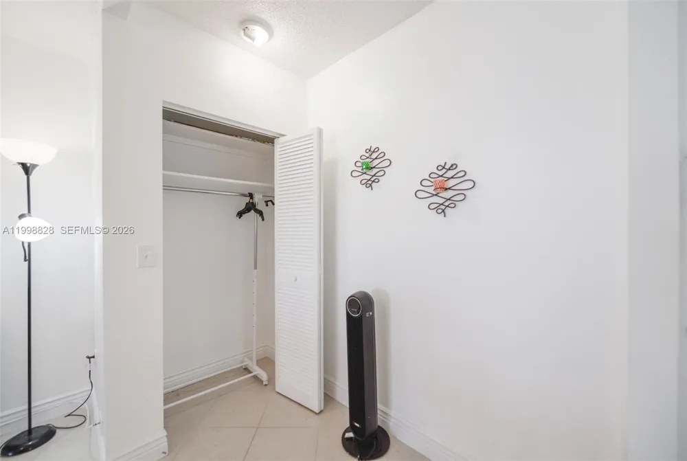 1965 S Ocean Dr #14D Hallandale Beach, FL 33009