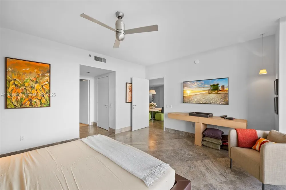 450 Alton Rd #704 Miami Beach, FL 33139