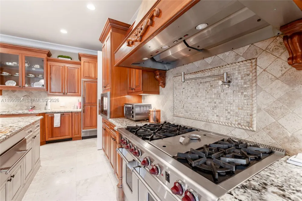 12101 Moss Ranch Rd Pinecrest, FL 33156
