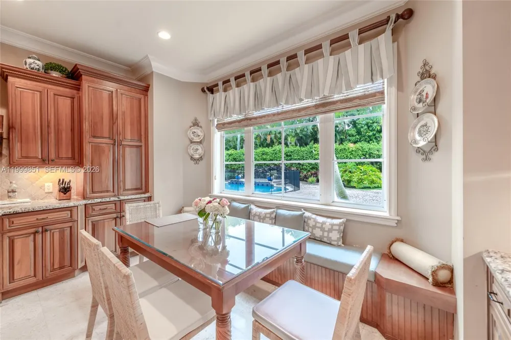 12101 Moss Ranch Rd Pinecrest, FL 33156