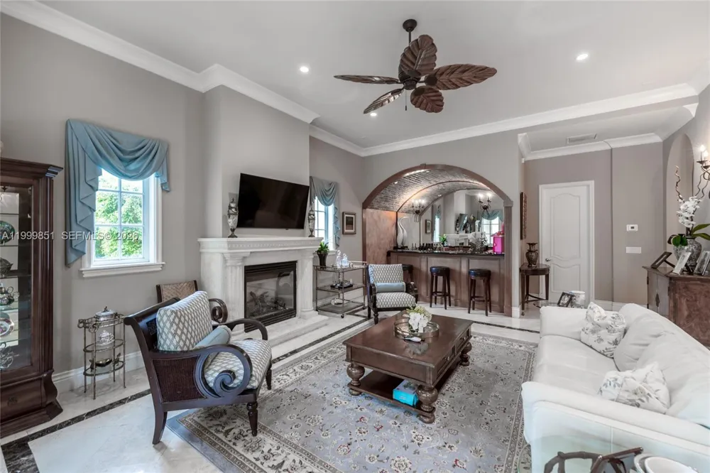 12101 Moss Ranch Rd Pinecrest, FL 33156