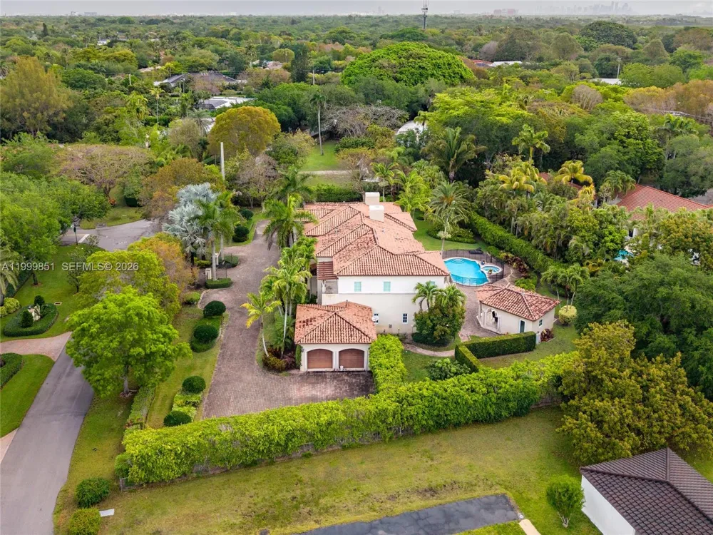 12101 Moss Ranch Rd Pinecrest, FL 33156