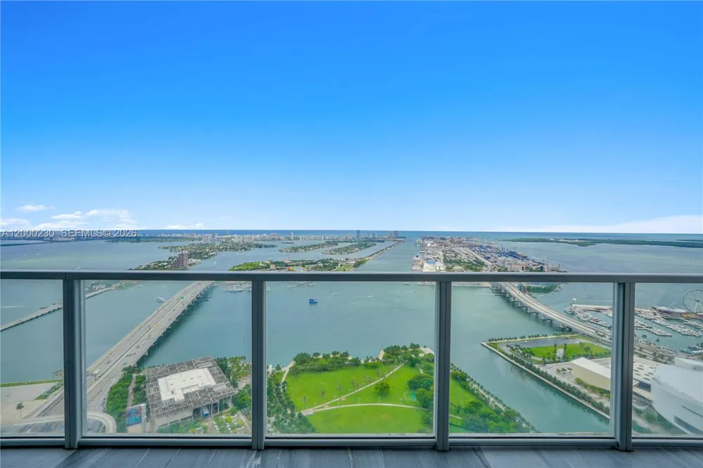 1100 Biscayne Blvd #6001 Miami, FL 33132