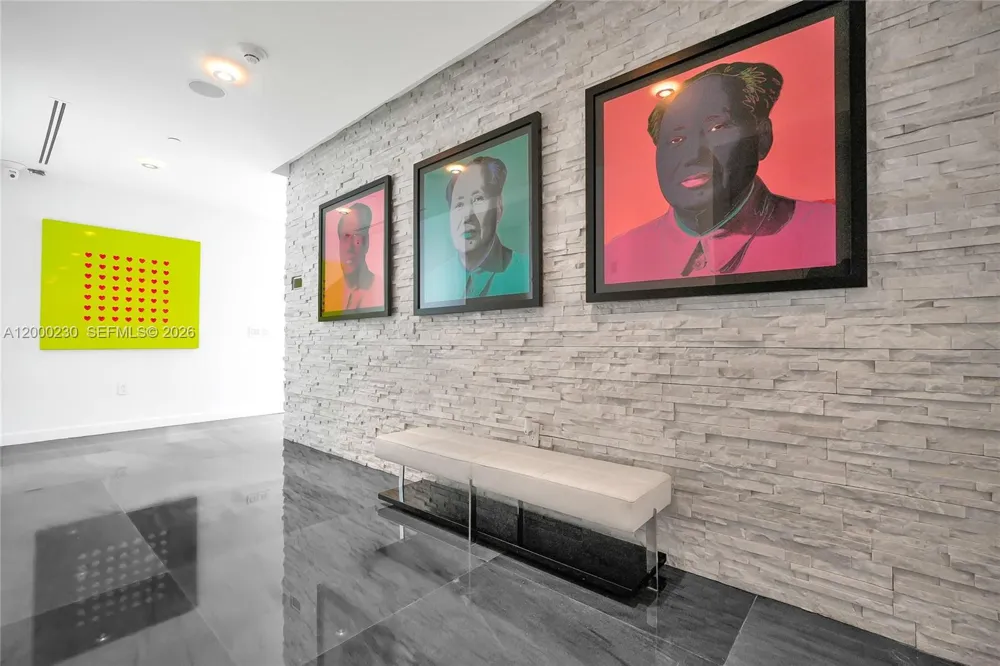 1100 Biscayne Blvd #6001 Miami, FL 33132