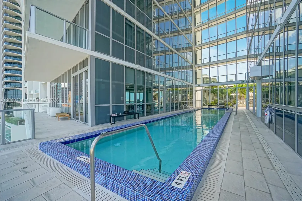 1100 Biscayne Blvd #6001 Miami, FL 33132