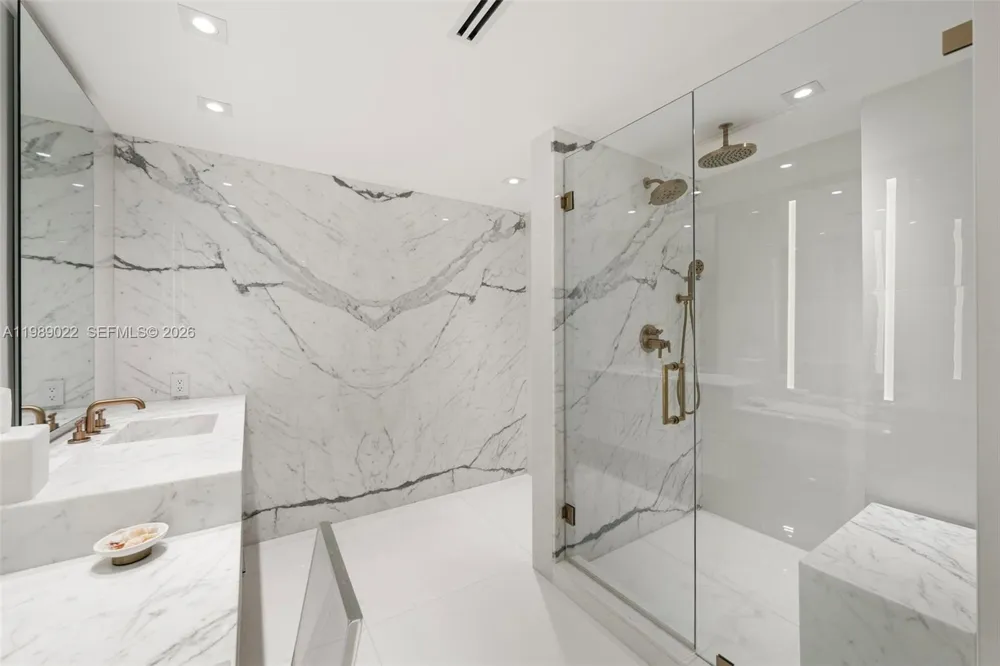 9999 Collins Ave #11J Bal Harbour, FL 33154