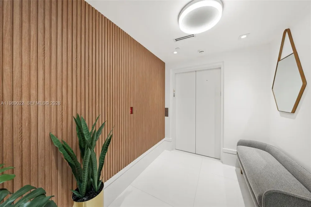 9999 Collins Ave #11J Bal Harbour, FL 33154