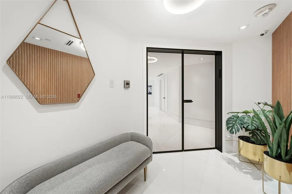9999 Collins Ave #11J Bal Harbour, FL 33154