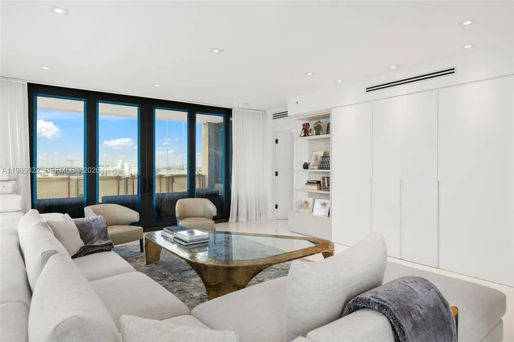 9999 Collins Ave #11J Bal Harbour, FL 33154