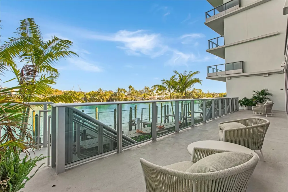 Address Not Shown Bay Harbor Islands, FL 33154