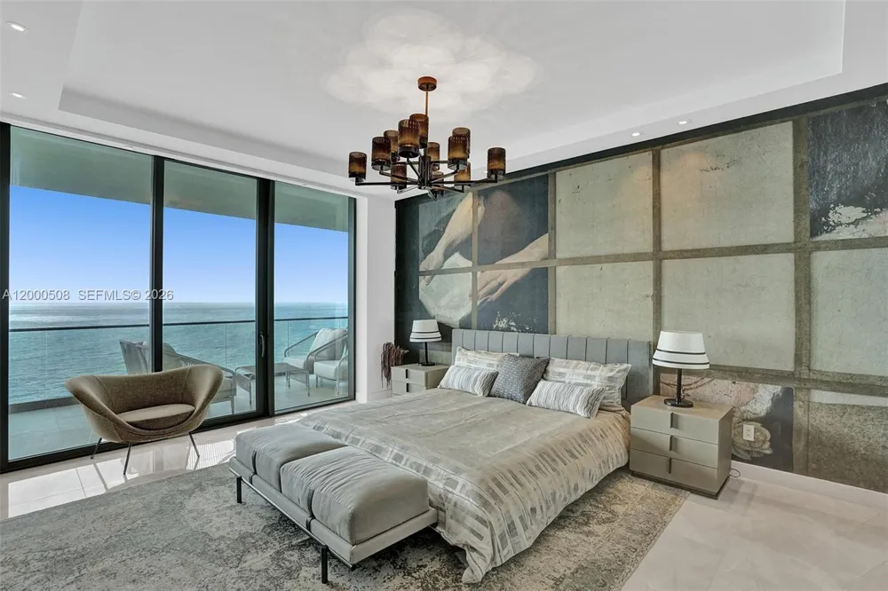 18975 COLLINS AVE #2001 Sunny Isles Beach, FL 33160