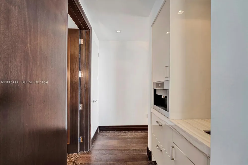 17749 Collins Ave #1402 Sunny Isles Beach, FL 33160