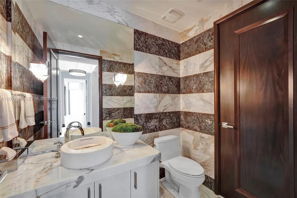 17749 Collins Ave #1402 Sunny Isles Beach, FL 33160