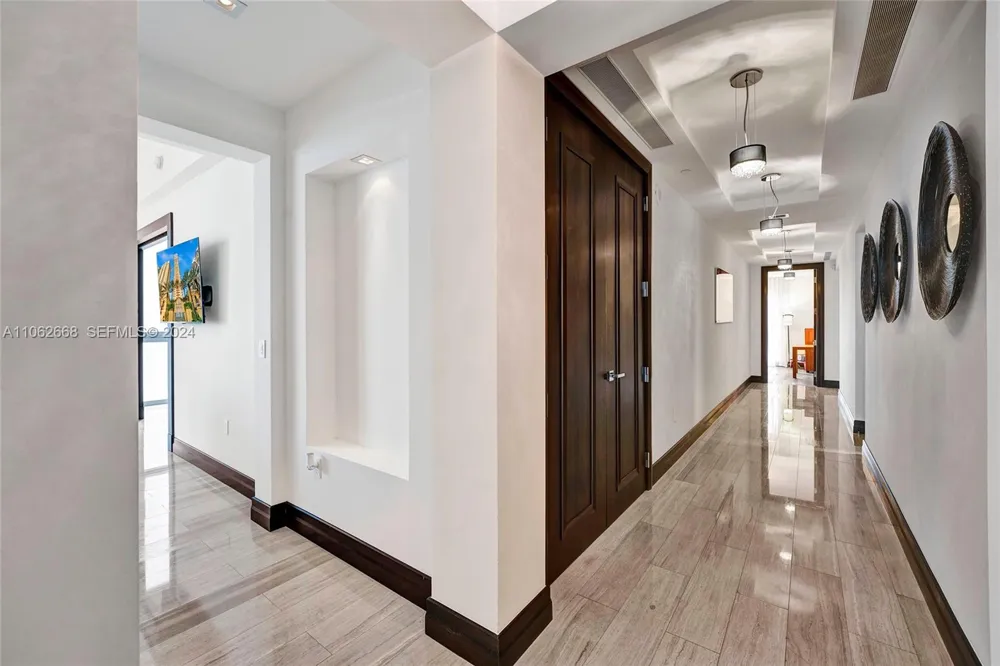 17749 Collins Ave #1402 Sunny Isles Beach, FL 33160