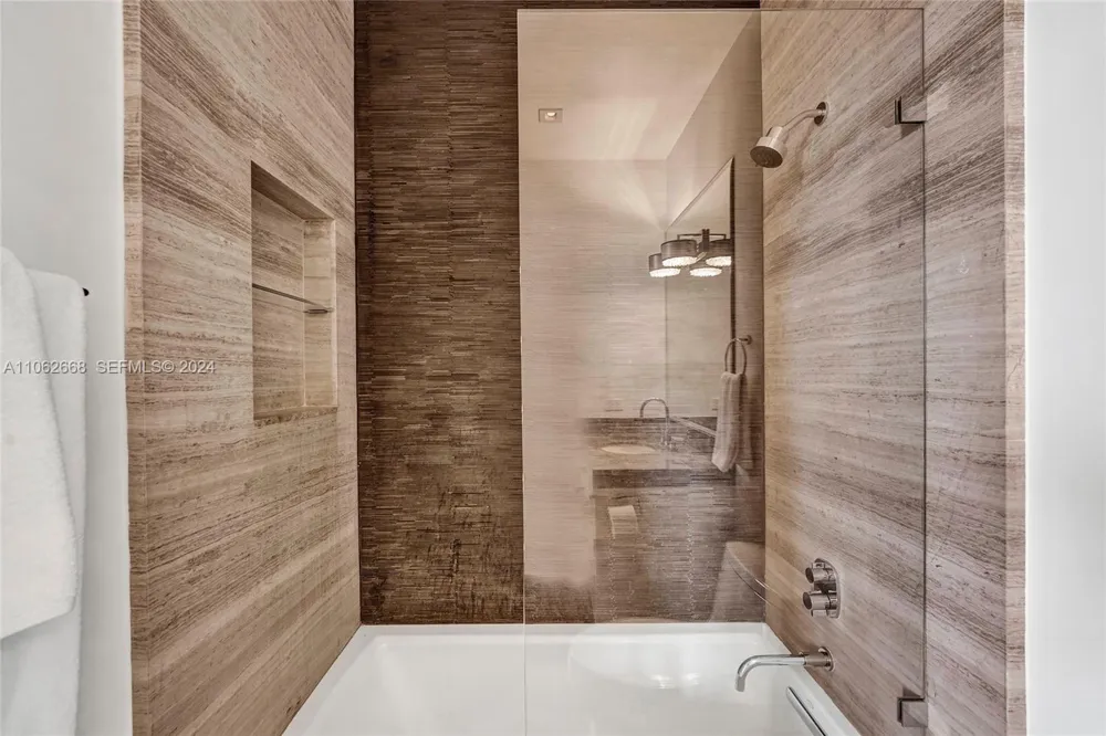 17749 Collins Ave #1402 Sunny Isles Beach, FL 33160