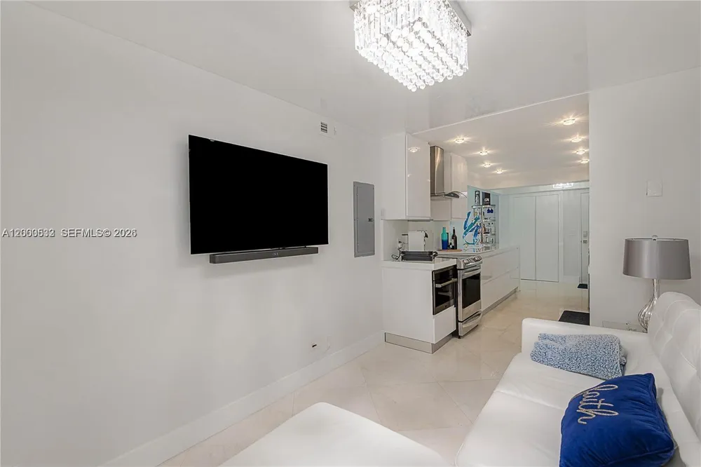 2301 S Ocean Dr #2003 Hollywood, FL 33019