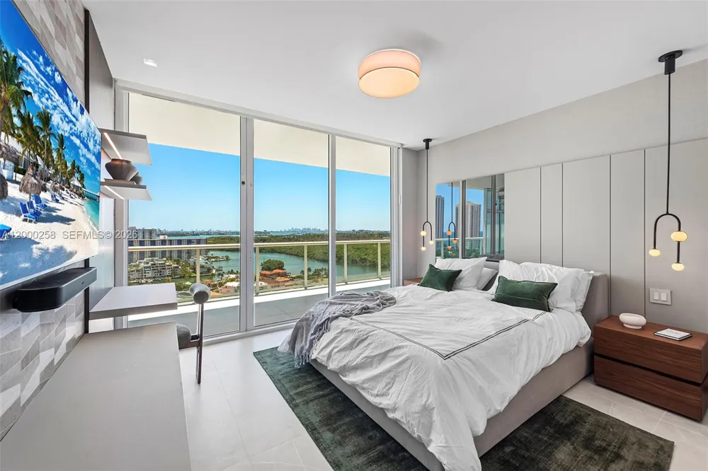 Address Not Shown Sunny Isles Beach, FL 33160