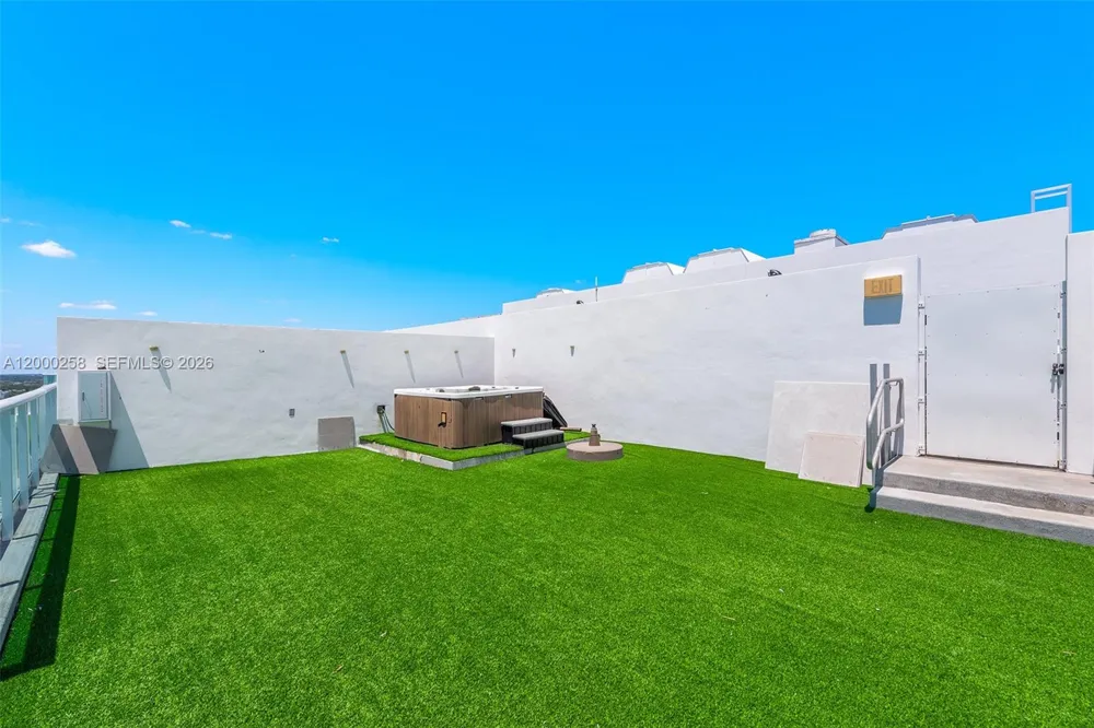 Address Not Shown Sunny Isles Beach, FL 33160