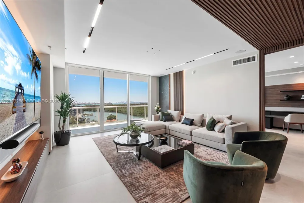 Address Not Shown Sunny Isles Beach, FL 33160