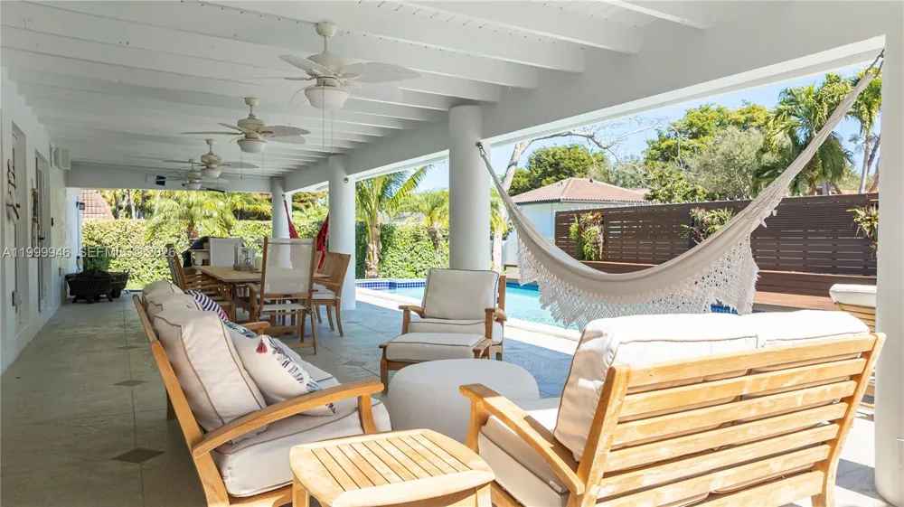 13303 SW 58th Ave Pinecrest, FL 33156
