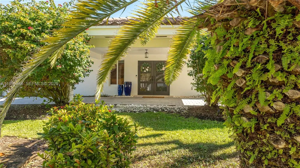 13303 SW 58th Ave Pinecrest, FL 33156