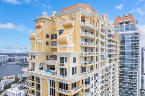 17875 Collins Ave #PH4506