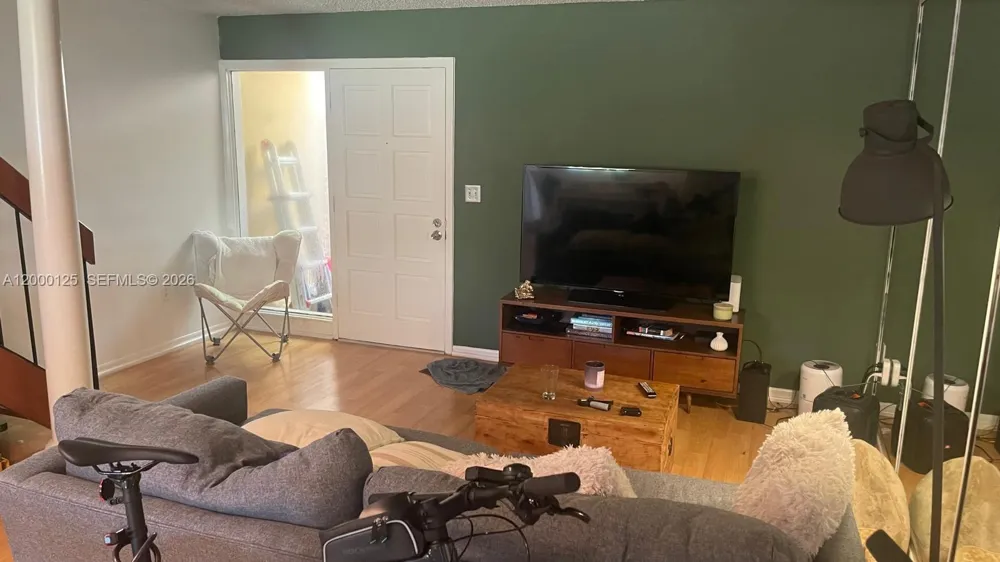 8741 NE 4th Ave Rd #8741 Miami Shores, FL 33138