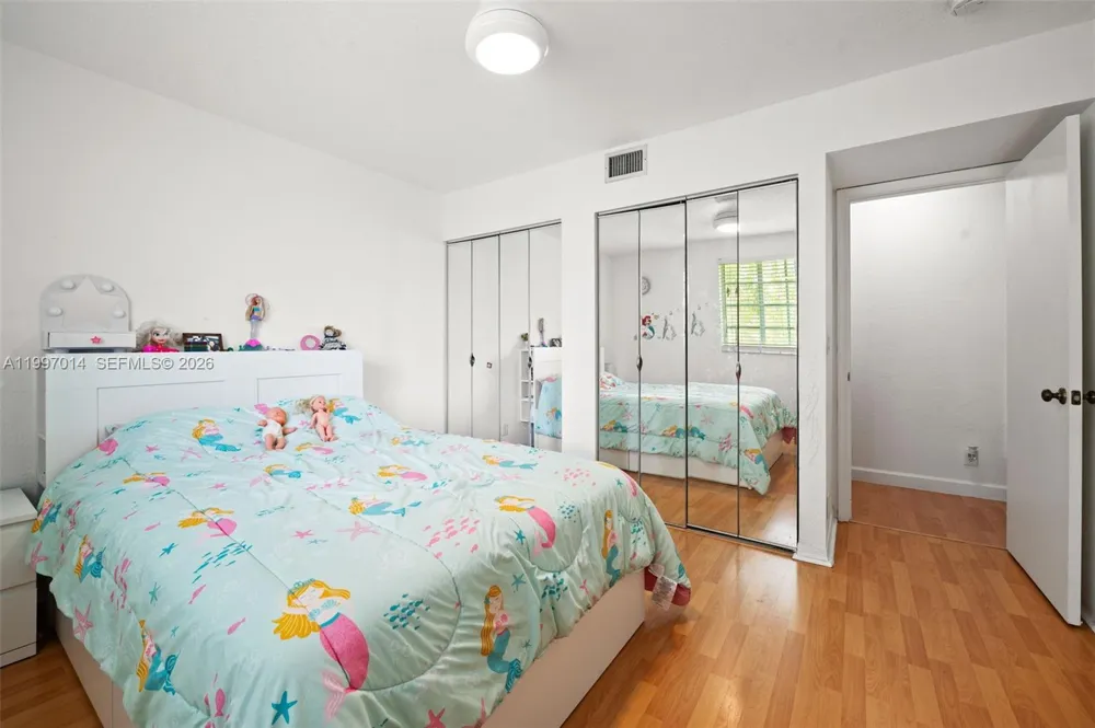 3676 San Simeon Cir Weston, FL 33331